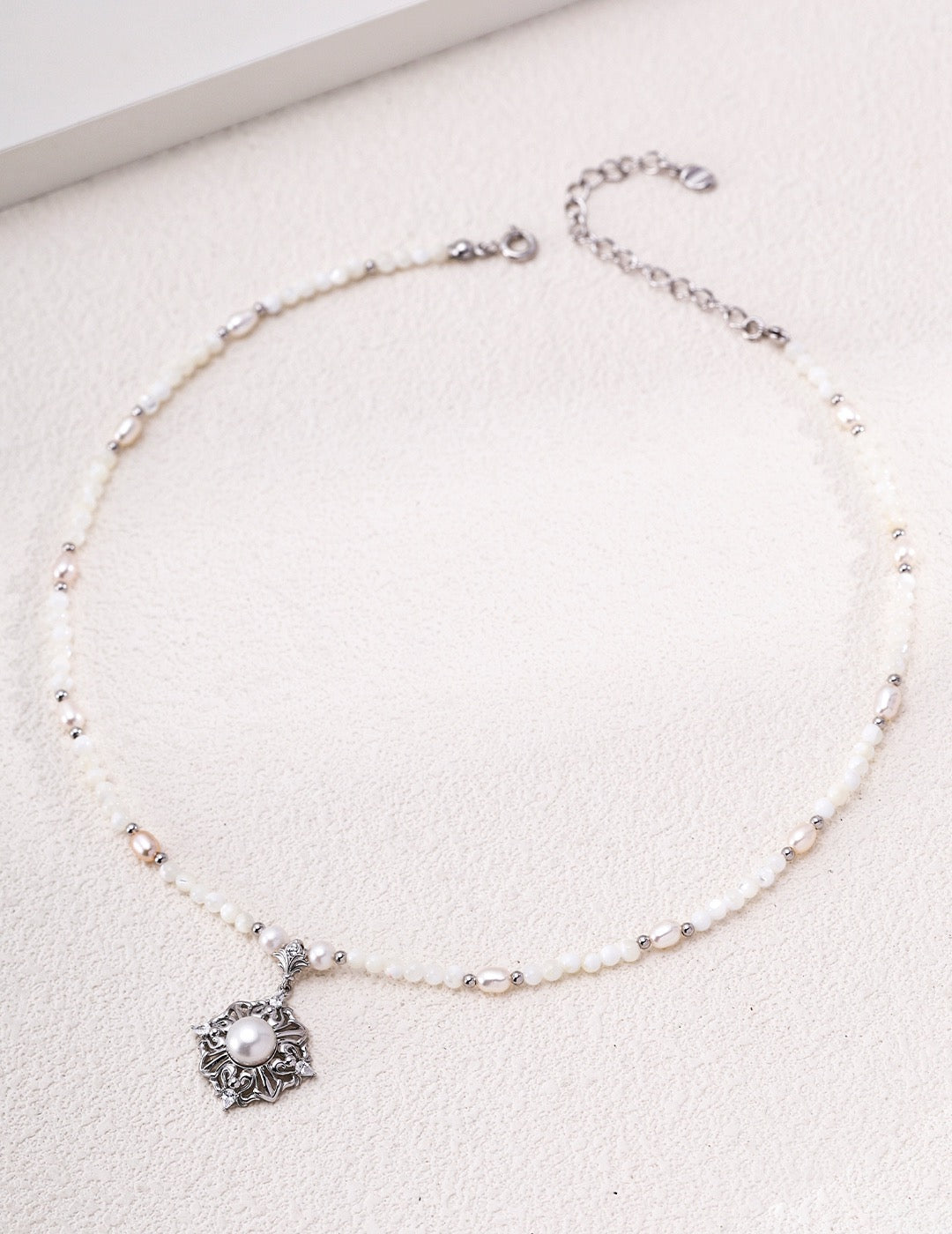 Victorian Rococo Pearl Crown Necklace | S925 Silver Hollow Carved Pendant ：D0645