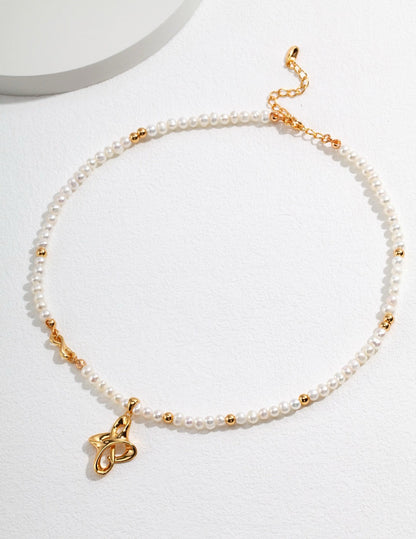 Modern S925 Silver Chinese Knot Pearl Necklace | Geometric Interlocking Pendant 货号：YD0047 | Vintage Baroque Pearl & Gold Plated Sterling Silver Jewelry | sweetsaga Jewelry Store