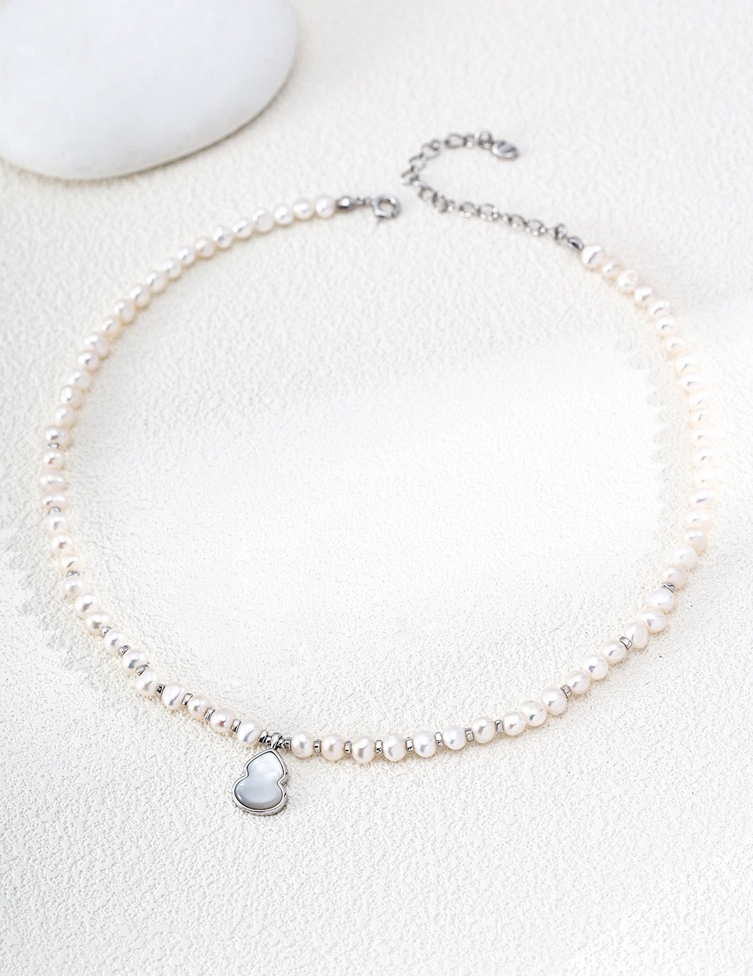 "Natural Pearl Pendant Necklace – S925 Silver Lucky Gourd D0749 | Vintage Baroque Pearl & Gold Plated Sterling Silver Jewelry | sweetsaga Jewelry Store