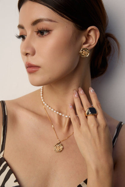 S925 Silver Black Onyx Signet Ring | Adjustable Vintage Gold & Platinum Tone Band | Minimalist Gemstone Jewelry | Vintage Baroque Pearl & Gold Plated Sterling Silver Jewelry | sweetsaga Jewelry Store