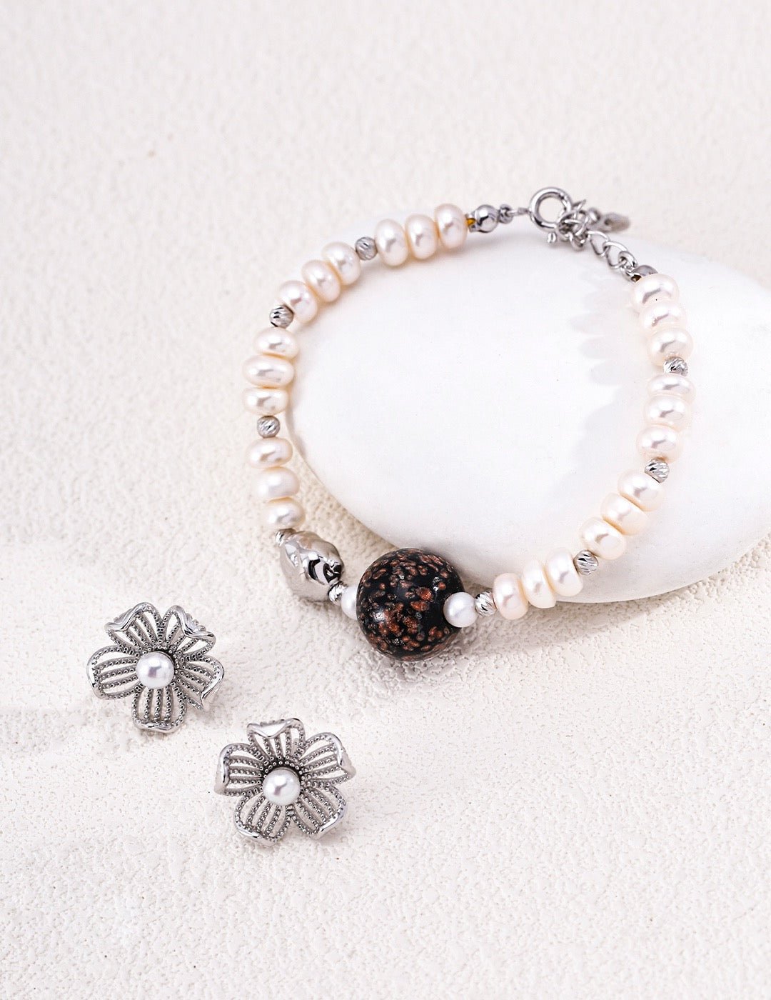 S925 Silver Natural Pearl & Artisan Glass Bracelet | Adjustable Handmade Nepal Glass Bead Bracelet | Unique Iridescent Vintage Charm for Women | Vintage Baroque Pearl & Gold Plated Sterling Silver Jewelry | sweetsaga Jewelry Store