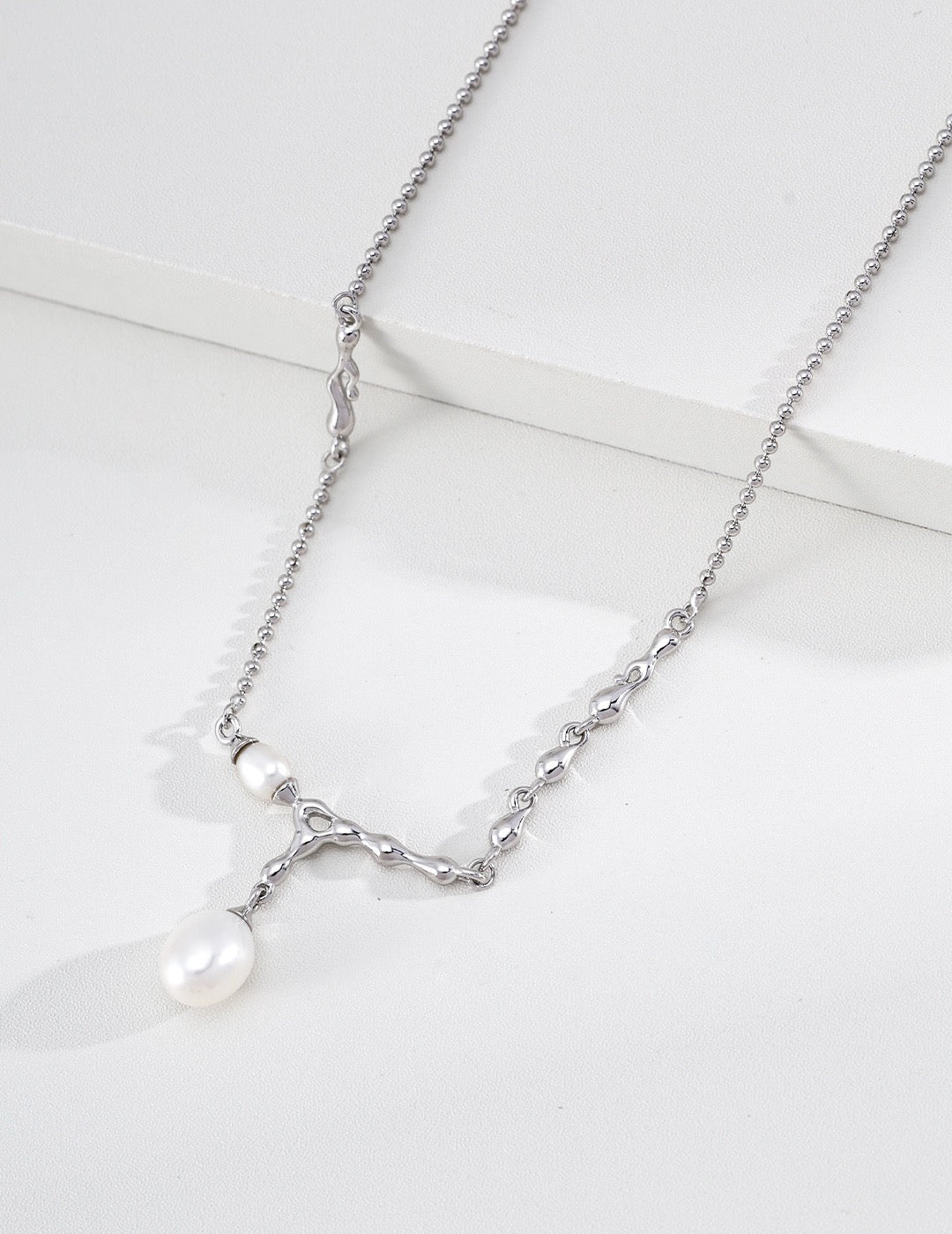 S925 Sterling Silver Lava Flow Pearl Necklace — Vintage Gold & Platinum | D0767 | Vintage Baroque Pearl & Gold Plated Sterling Silver Jewelry | sweetsaga Jewelry Store
