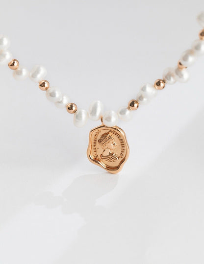 Vintage Queen Signet Pearl Necklace | S925 Silver Wax Seal Pendant 货号：D0276 | Vintage Baroque Pearl & Gold Plated Sterling Silver Jewelry | sweetsaga Jewelry Store