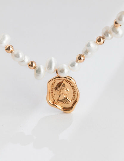 Vintage Queen Signet Pearl Necklace | S925 Silver Wax Seal Pendant 货号：D0276 | Vintage Baroque Pearl & Gold Plated Sterling Silver Jewelry | sweetsaga Jewelry Store