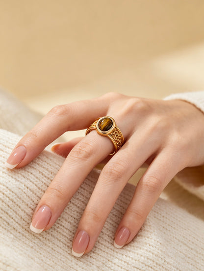 Vintage Court Tiger Eye Ring